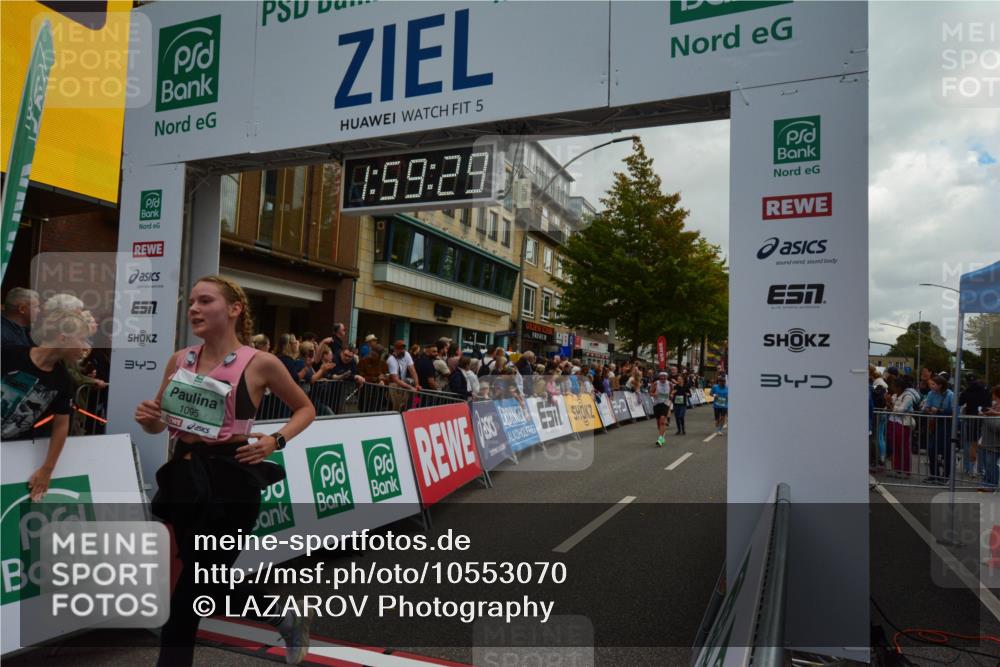 20.09.2026 - PSD Bank Halbmarathon LAZAROV Photography http://msf.ph/oto/10553070 20.09.2026 11:59:29 Ziel 1091, 1093, 1095, 1098, 1279, 2085, 2208, 2439, 2736, 3066, 3390, 3668, 3771, 3772 meine-sportfotos.de