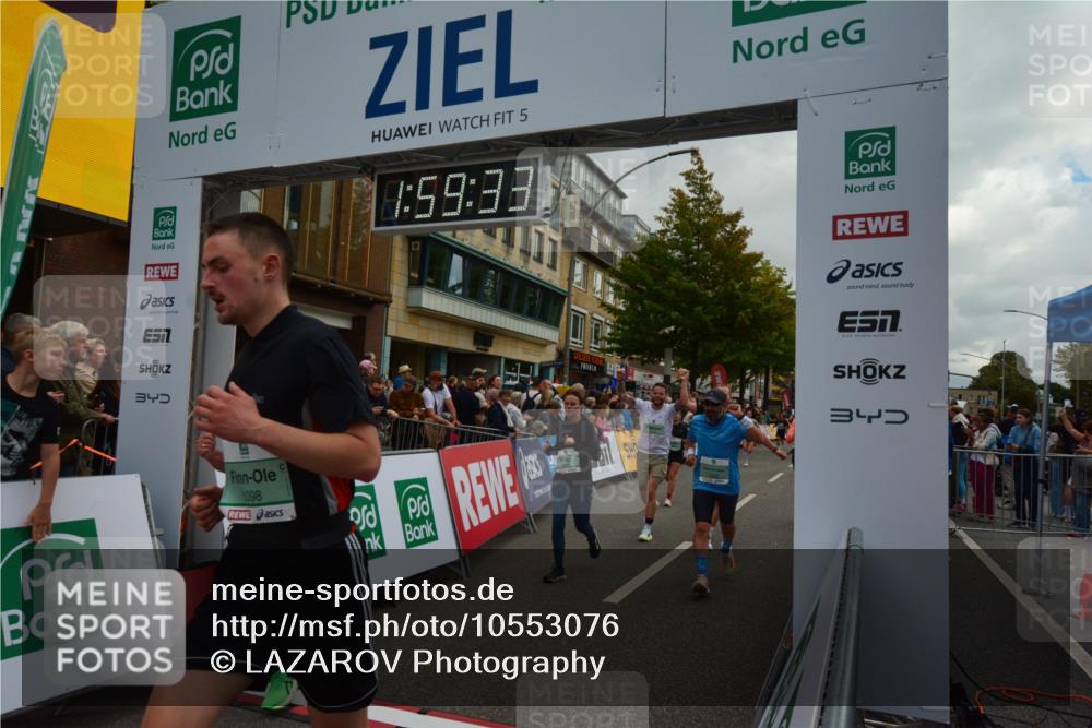 20.09.2026 - PSD Bank Halbmarathon LAZAROV Photography http://msf.ph/oto/10553076 20.09.2026 11:59:33 Ziel 1093, 1095, 1098, 1279, 2085, 2208, 2439, 2670, 2736, 3066, 3390, 3771, 3772, 4711 meine-sportfotos.de
