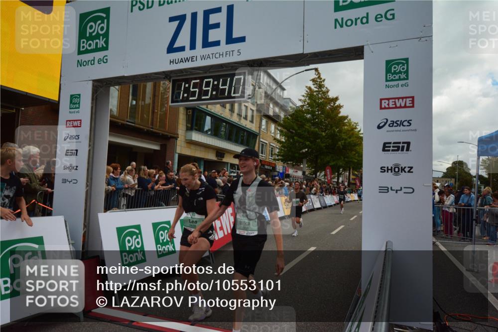 20.09.2026 - PSD Bank Halbmarathon LAZAROV Photography http://msf.ph/oto/10553101 20.09.2026 11:59:40 Ziel 1093, 1279, 2085, 2168, 2170, 2208, 2439, 2670, 3066, 3390, 3578, 3771, 3772, 3800, 4493, 4494, 4495, 4711 meine-sportfotos.de