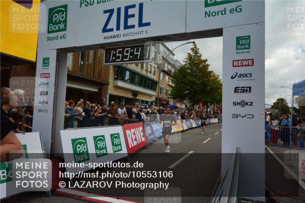 20.09.2026 - PSD Bank Halbmarathon LAZAROV Photography http://msf.ph/oto/10553106 20.09.2026 11:59:40 Ziel 1093, 1279, 2085, 2168, 2170, 2208, 2439, 2670, 3066, 3390, 3578, 3771, 3772, 3800, 4493, 4494, 4495, 4711 meine-sportfotos.de