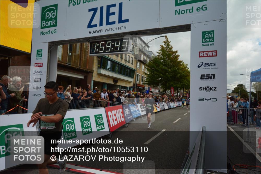 20.09.2026 - PSD Bank Halbmarathon LAZAROV Photography http://msf.ph/oto/10553110 20.09.2026 11:59:42 Ziel 1265, 1279, 2168, 2170, 2208, 2439, 2670, 3390, 3578, 3800, 4493, 4494, 4495, 4711 meine-sportfotos.de