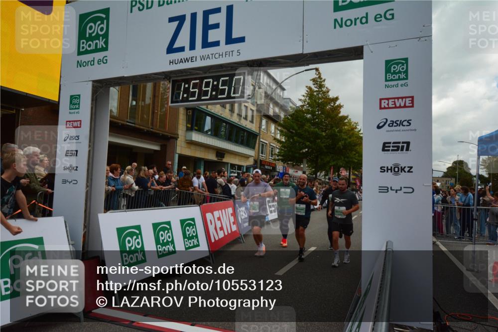 20.09.2026 - PSD Bank Halbmarathon LAZAROV Photography http://msf.ph/oto/10553123 20.09.2026 11:59:50 Ziel 1112, 1265, 1454, 2168, 2170, 2470, 3578, 3800, 4493, 4494, 4495 meine-sportfotos.de