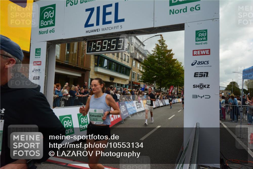 20.09.2026 - PSD Bank Halbmarathon LAZAROV Photography http://msf.ph/oto/10553134 20.09.2026 11:59:52 Ziel 1112, 1265, 1454, 2168, 2170, 2470, 3578, 3800, 4493, 4494, 4495, 4670 meine-sportfotos.de