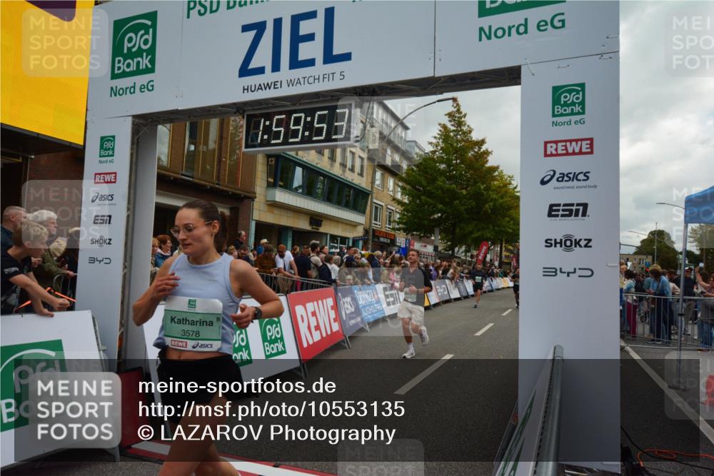 20.09.2026 - PSD Bank Halbmarathon LAZAROV Photography http://msf.ph/oto/10553135 20.09.2026 11:59:52 Ziel 1112, 1265, 1454, 2168, 2170, 2470, 3578, 3800, 4493, 4494, 4495, 4670 meine-sportfotos.de