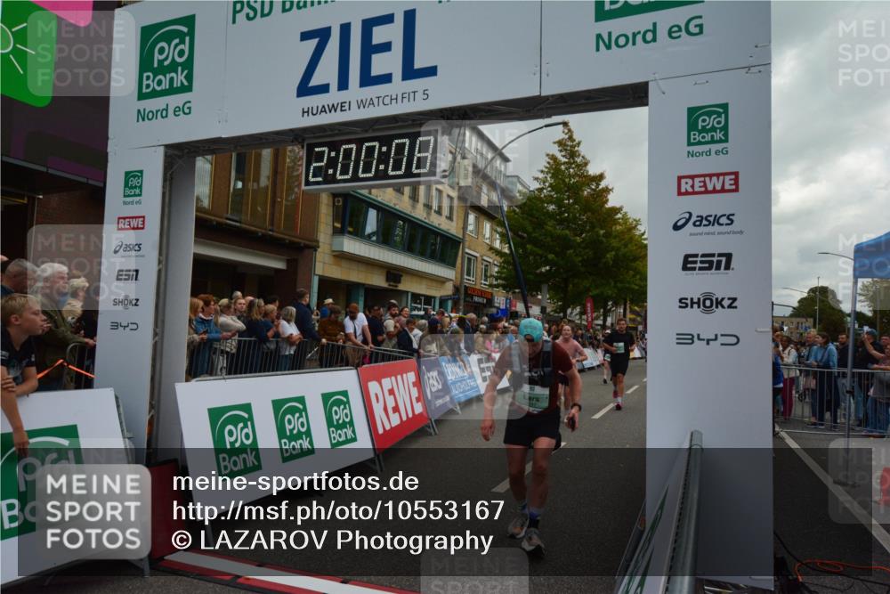 20.09.2026 - PSD Bank Halbmarathon LAZAROV Photography http://msf.ph/oto/10553167 20.09.2026 12:00:07 Ziel 1112, 1788, 1927, 2186, 2238, 2693, 3146, 3550, 4583, 4670 meine-sportfotos.de