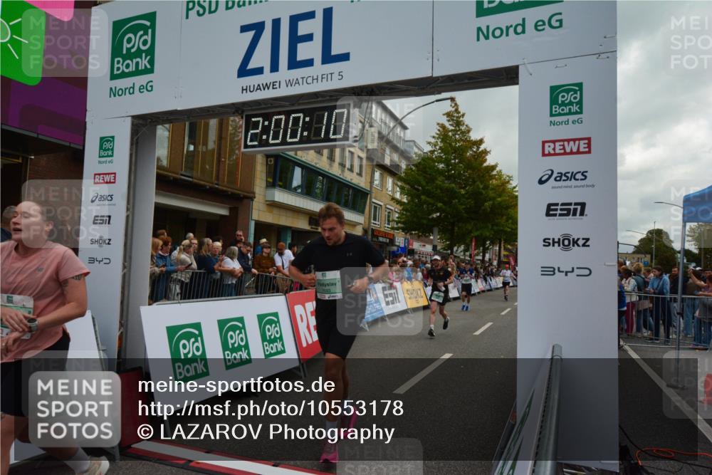 20.09.2026 - PSD Bank Halbmarathon LAZAROV Photography http://msf.ph/oto/10553178 20.09.2026 12:00:10 Ziel 1788, 1927, 2186, 2238, 2676, 2693, 3024, 3146, 3550, 4321, 4583, 4670, 4741 meine-sportfotos.de