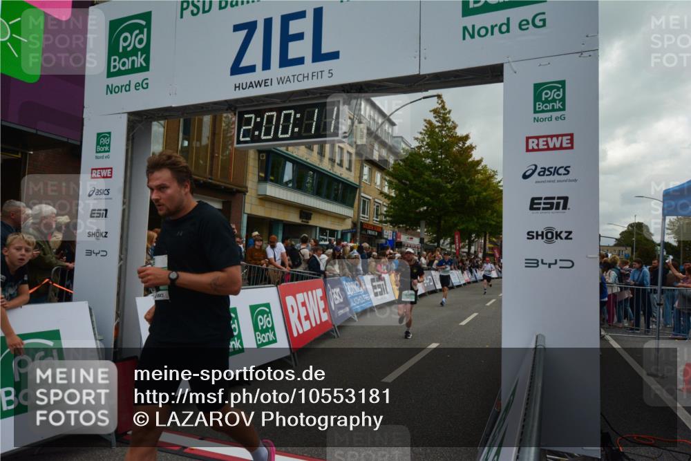 20.09.2026 - PSD Bank Halbmarathon LAZAROV Photography http://msf.ph/oto/10553181 20.09.2026 12:00:10 Ziel 1788, 1927, 2186, 2238, 2676, 2693, 3024, 3146, 3550, 4321, 4583, 4670, 4741 meine-sportfotos.de