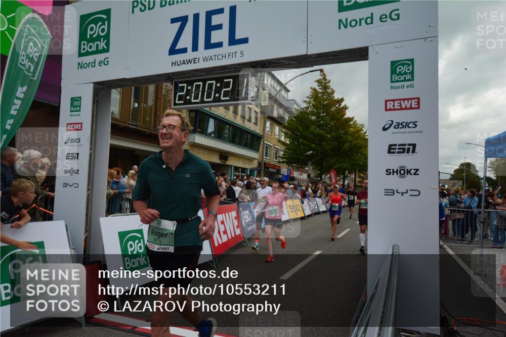 20.09.2026 - PSD Bank Halbmarathon LAZAROV Photography http://msf.ph/oto/10553211 20.09.2026 12:00:20 Ziel 1788, 2228, 2338, 2676, 3024, 3550, 3566, 3812, 4321, 4583, 4704, 4741 meine-sportfotos.de