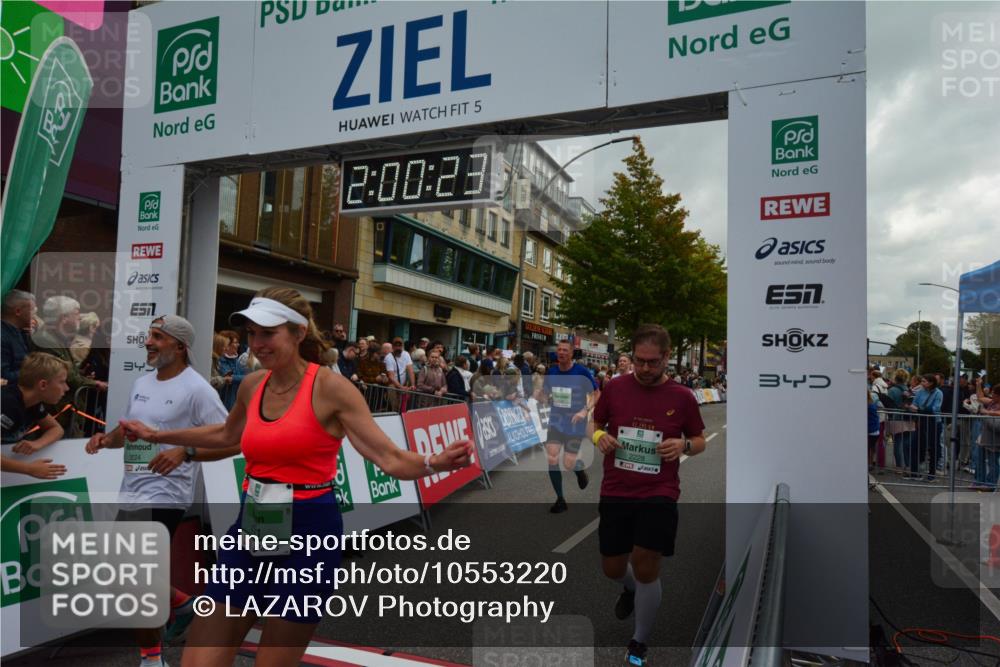 20.09.2026 - PSD Bank Halbmarathon LAZAROV Photography http://msf.ph/oto/10553220 20.09.2026 12:00:22 Ziel 2228, 2338, 2676, 2742, 3024, 3550, 3566, 3812, 4095, 4321, 4583, 4704, 4741 meine-sportfotos.de