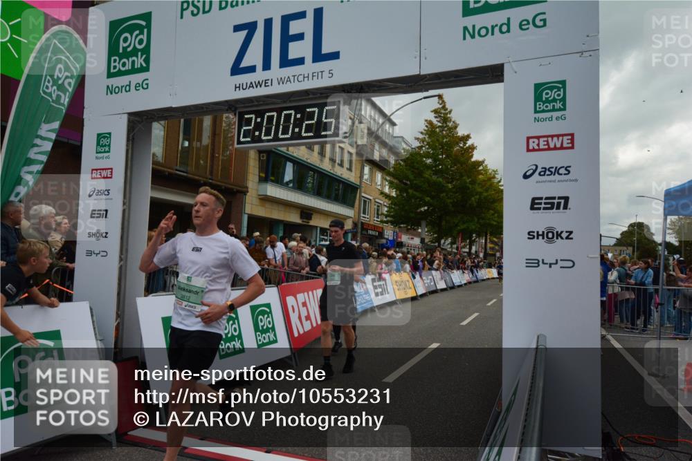 20.09.2026 - PSD Bank Halbmarathon LAZAROV Photography http://msf.ph/oto/10553231 20.09.2026 12:00:25 Ziel 1100, 2228, 2338, 2676, 2742, 3024, 3124, 3566, 3812, 4095, 4321, 4704, 4741 meine-sportfotos.de