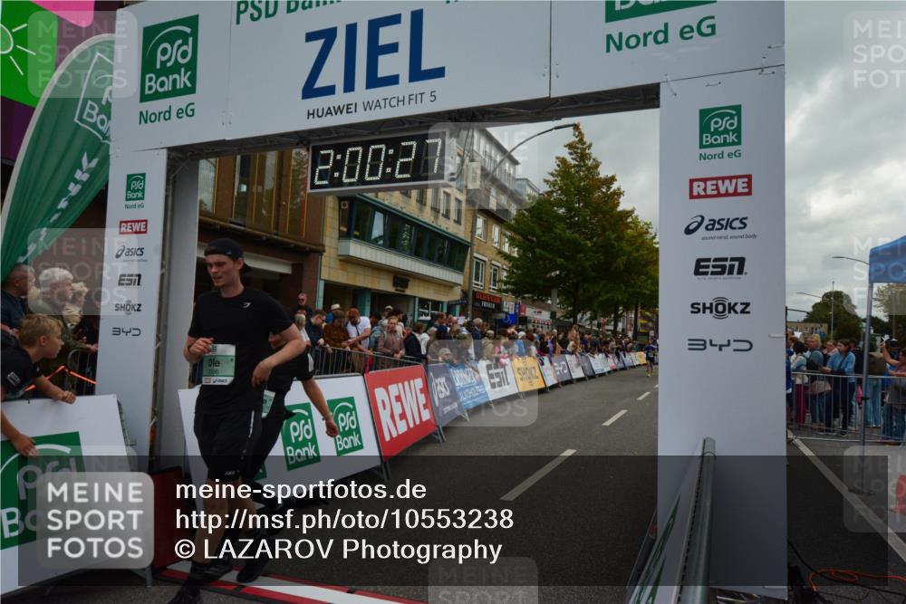 20.09.2026 - PSD Bank Halbmarathon LAZAROV Photography http://msf.ph/oto/10553238 20.09.2026 12:00:26 Ziel 1100, 2228, 2338, 2676, 2742, 3024, 3124, 3566, 3812, 4095, 4321, 4704, 4741 meine-sportfotos.de