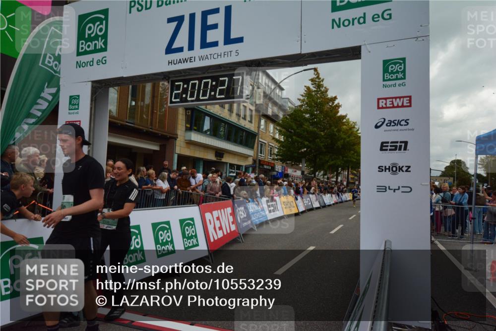 20.09.2026 - PSD Bank Halbmarathon LAZAROV Photography http://msf.ph/oto/10553239 20.09.2026 12:00:26 Ziel 1100, 2228, 2338, 2676, 2742, 3024, 3124, 3566, 3812, 4095, 4321, 4704, 4741 meine-sportfotos.de