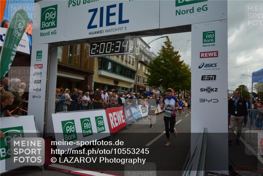 20.09.2026 - PSD Bank Halbmarathon LAZAROV Photography http://msf.ph/oto/10553245 20.09.2026 12:00:34 Ziel 1018, 1100, 1334, 1660, 2742, 2757, 3124, 3489, 3661, 3980, 4095, 4265, 4696 meine-sportfotos.de