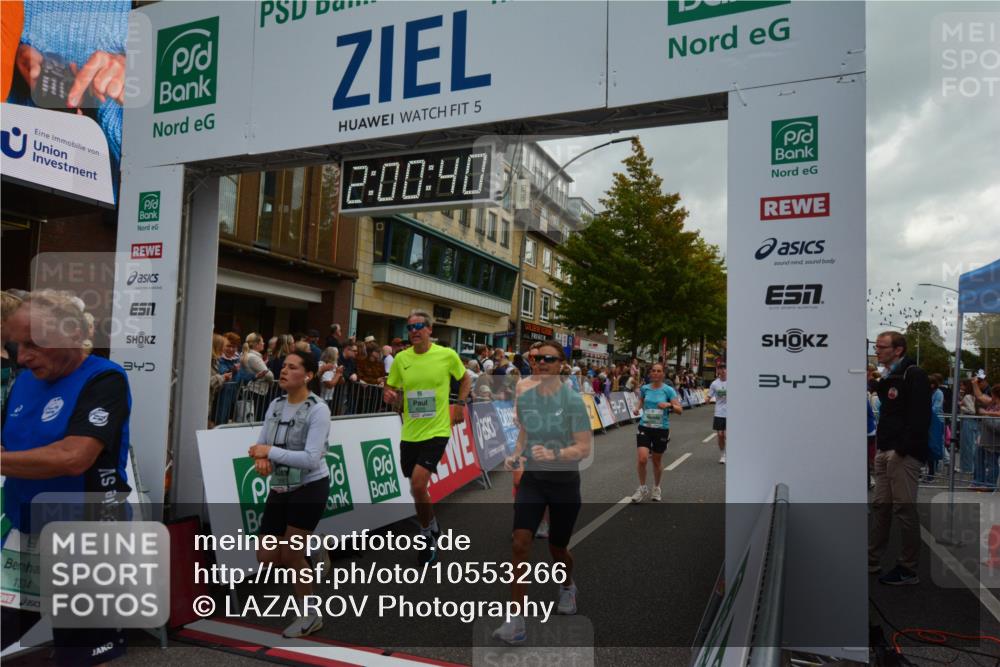20.09.2026 - PSD Bank Halbmarathon LAZAROV Photography http://msf.ph/oto/10553266 20.09.2026 12:00:39 Ziel 1018, 1100, 1334, 1660, 2194, 2742, 2757, 2938, 2986, 3124, 3489, 3661, 3915, 3980, 4095, 4122, 4265, 4696 meine-sportfotos.de