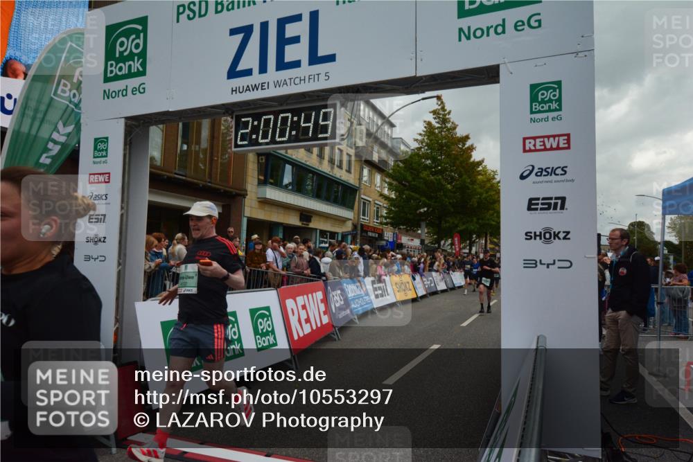 20.09.2026 - PSD Bank Halbmarathon LAZAROV Photography http://msf.ph/oto/10553297 20.09.2026 12:00:49 Ziel 1366, 2020, 2194, 2938, 2986, 3027, 3123, 3283, 3383, 3554, 3751, 3915, 4122, 4696 meine-sportfotos.de
