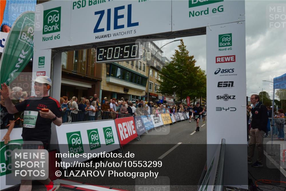 20.09.2026 - PSD Bank Halbmarathon LAZAROV Photography http://msf.ph/oto/10553299 20.09.2026 12:00:49 Ziel 1366, 2020, 2194, 2938, 2986, 3027, 3123, 3283, 3383, 3554, 3751, 3915, 4122, 4696 meine-sportfotos.de