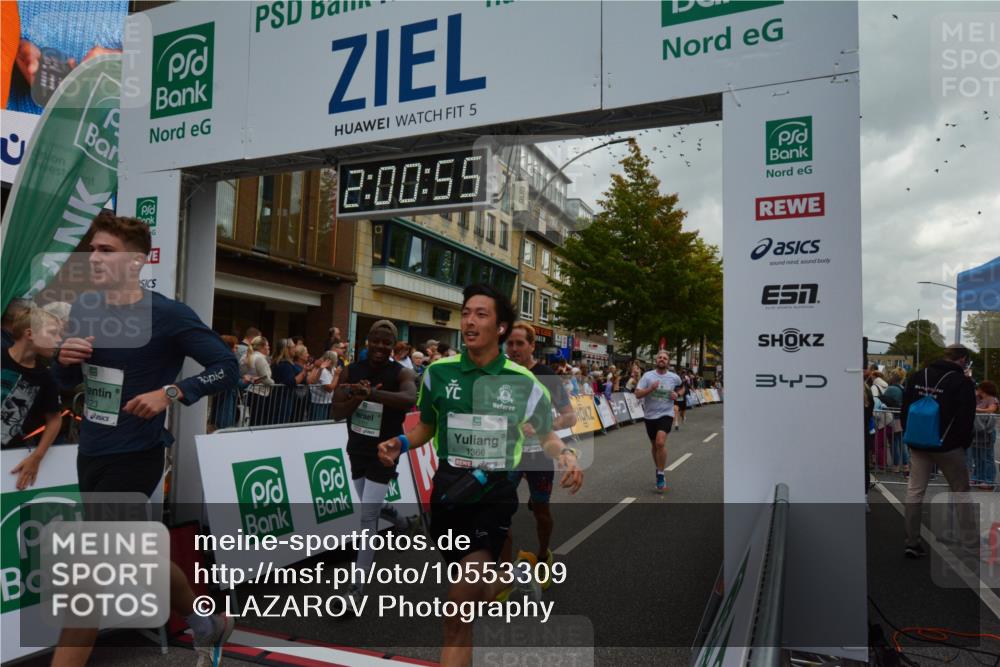 20.09.2026 - PSD Bank Halbmarathon LAZAROV Photography http://msf.ph/oto/10553309 20.09.2026 12:00:54 Ziel 1271, 1366, 1682, 2020, 2194, 2938, 2986, 3027, 3123, 3283, 3368, 3383, 3554, 3751, 4122 meine-sportfotos.de