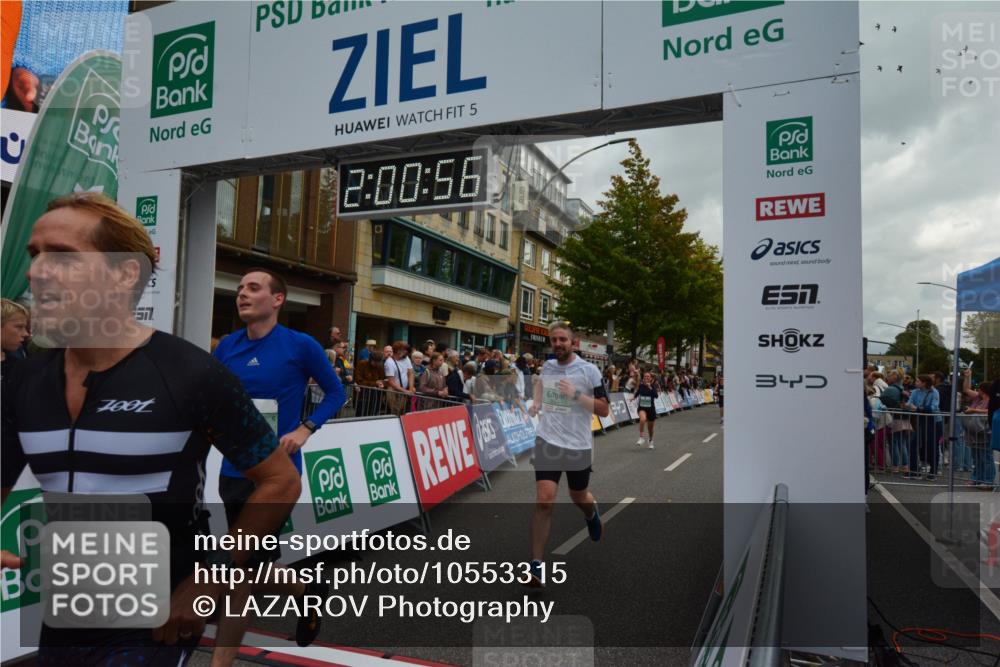 20.09.2026 - PSD Bank Halbmarathon LAZAROV Photography http://msf.ph/oto/10553315 20.09.2026 12:00:55 Ziel 1271, 1366, 1682, 2020, 2938, 3027, 3123, 3283, 3368, 3383, 3554, 3751, 4122 meine-sportfotos.de
