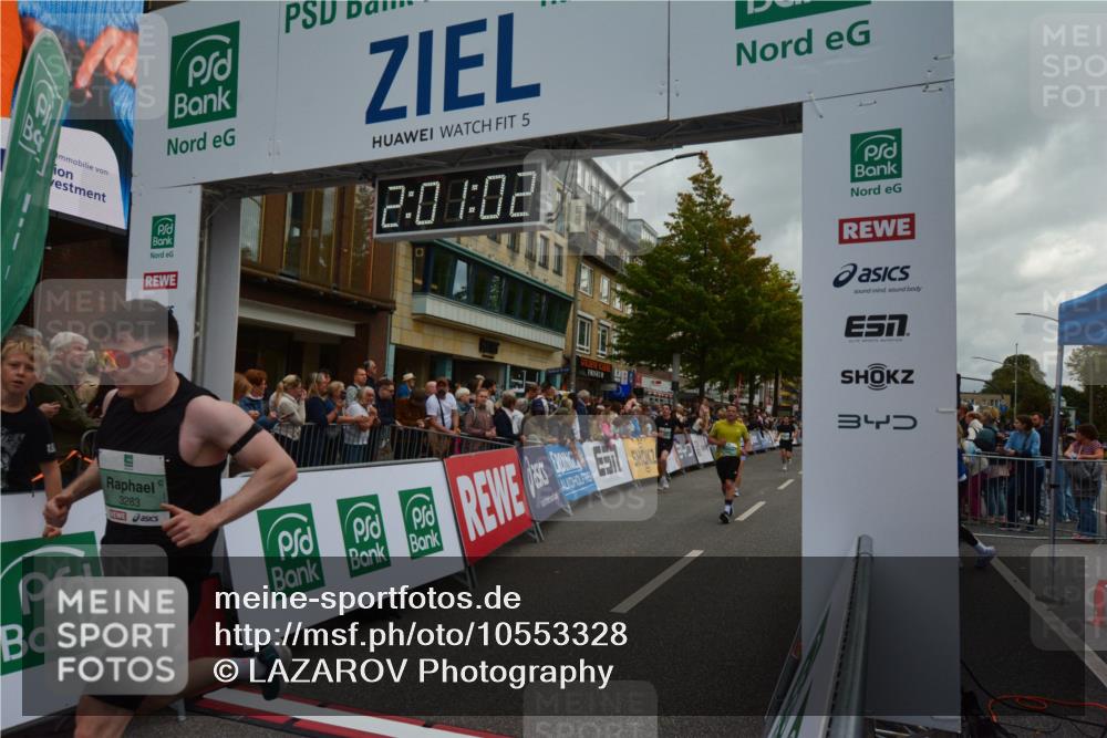 20.09.2026 - PSD Bank Halbmarathon LAZAROV Photography http://msf.ph/oto/10553328 20.09.2026 12:01:01 Ziel 1271, 1451, 1682, 2020, 2567, 3027, 3283, 3368, 3383, 3554, 3789, 4043, 4199 meine-sportfotos.de