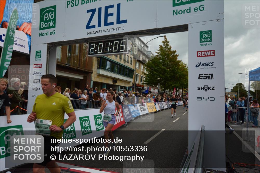 20.09.2026 - PSD Bank Halbmarathon LAZAROV Photography http://msf.ph/oto/10553336 20.09.2026 12:01:04 Ziel 1271, 1451, 1682, 1818, 2375, 2527, 2567, 3027, 3283, 3368, 3789, 4043, 4199 meine-sportfotos.de