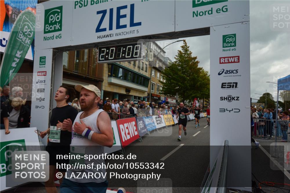 20.09.2026 - PSD Bank Halbmarathon LAZAROV Photography http://msf.ph/oto/10553342 20.09.2026 12:01:08 Ziel 1271, 1451, 1682, 1818, 2375, 2527, 2567, 3368, 3789, 4043, 4199 meine-sportfotos.de