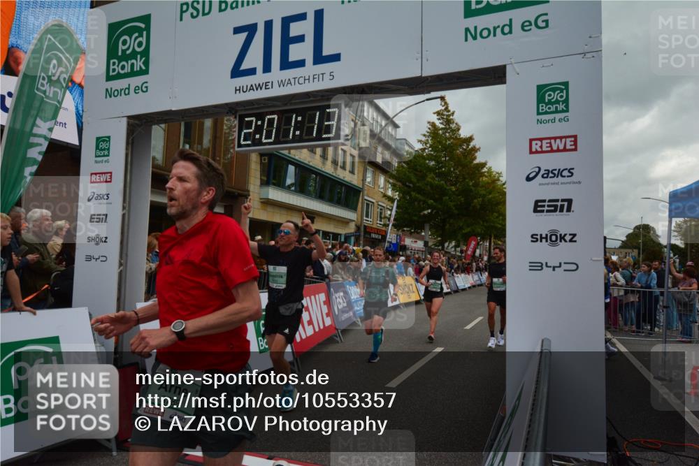 20.09.2026 - PSD Bank Halbmarathon LAZAROV Photography http://msf.ph/oto/10553357 20.09.2026 12:01:13 Ziel 1027, 1451, 1641, 1818, 1928, 2174, 2375, 2494, 2527, 2567, 2661, 3789, 4043, 4199, 4334 meine-sportfotos.de