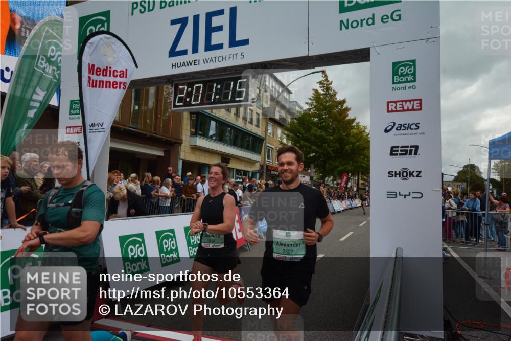 20.09.2026 - PSD Bank Halbmarathon LAZAROV Photography http://msf.ph/oto/10553364 20.09.2026 12:01:15 Ziel 1027, 1451, 1641, 1818, 1928, 2142, 2174, 2375, 2494, 2527, 2661, 2748, 3789, 4043, 4334 meine-sportfotos.de