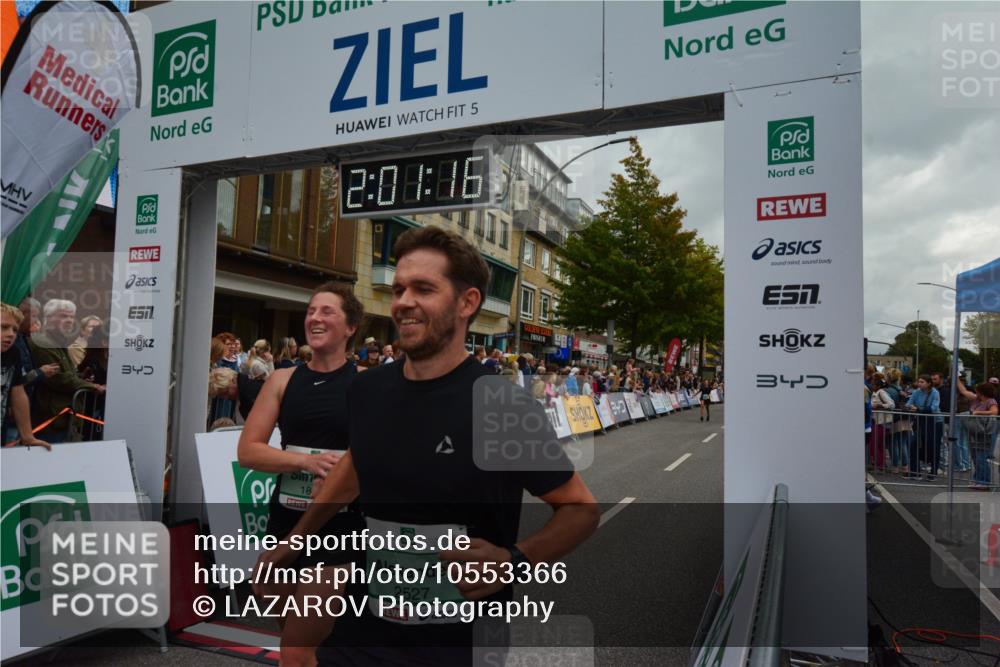20.09.2026 - PSD Bank Halbmarathon LAZAROV Photography http://msf.ph/oto/10553366 20.09.2026 12:01:15 Ziel 1027, 1451, 1641, 1818, 1928, 2142, 2174, 2375, 2494, 2527, 2661, 2748, 3789, 4043, 4334 meine-sportfotos.de