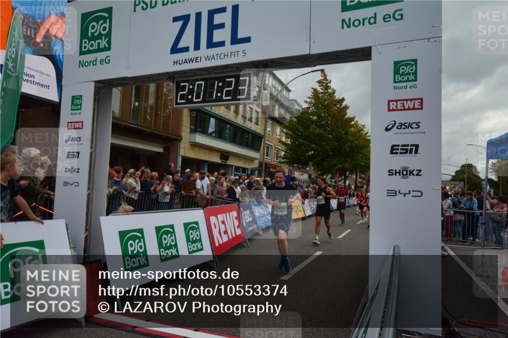 20.09.2026 - PSD Bank Halbmarathon LAZAROV Photography http://msf.ph/oto/10553374 20.09.2026 12:01:22 Ziel 1027, 1641, 1928, 1933, 1999, 2142, 2174, 2189, 2383, 2494, 2661, 2748, 3271, 3492, 4334 meine-sportfotos.de