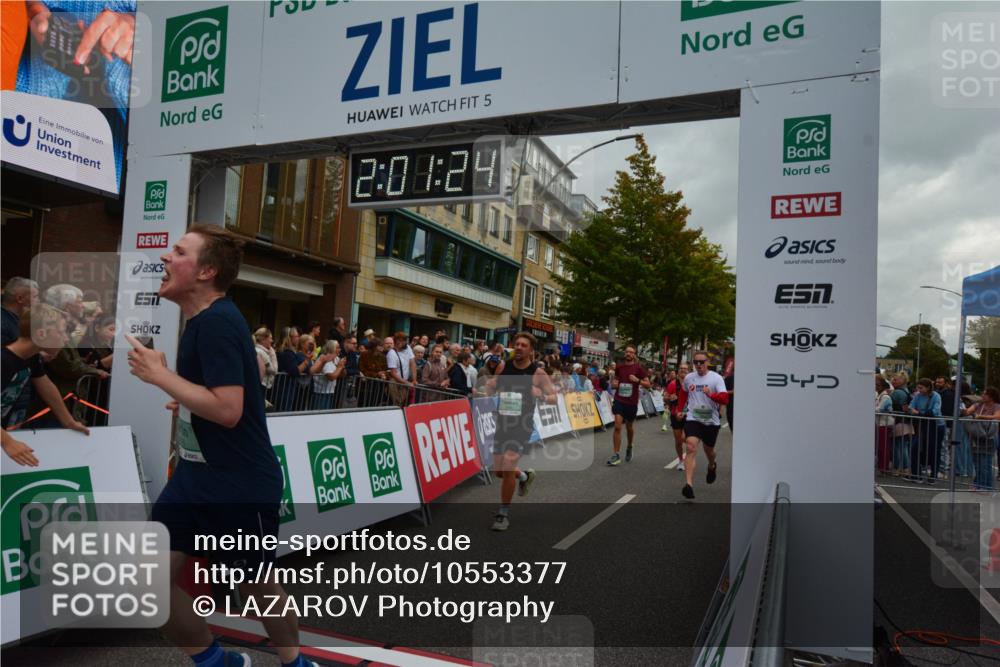 20.09.2026 - PSD Bank Halbmarathon LAZAROV Photography http://msf.ph/oto/10553377 20.09.2026 12:01:24 Ziel 1027, 1328, 1382, 1641, 1928, 1933, 1999, 2142, 2174, 2189, 2383, 2494, 2661, 2748, 3148, 3271, 3446, 3492, 4334 meine-sportfotos.de