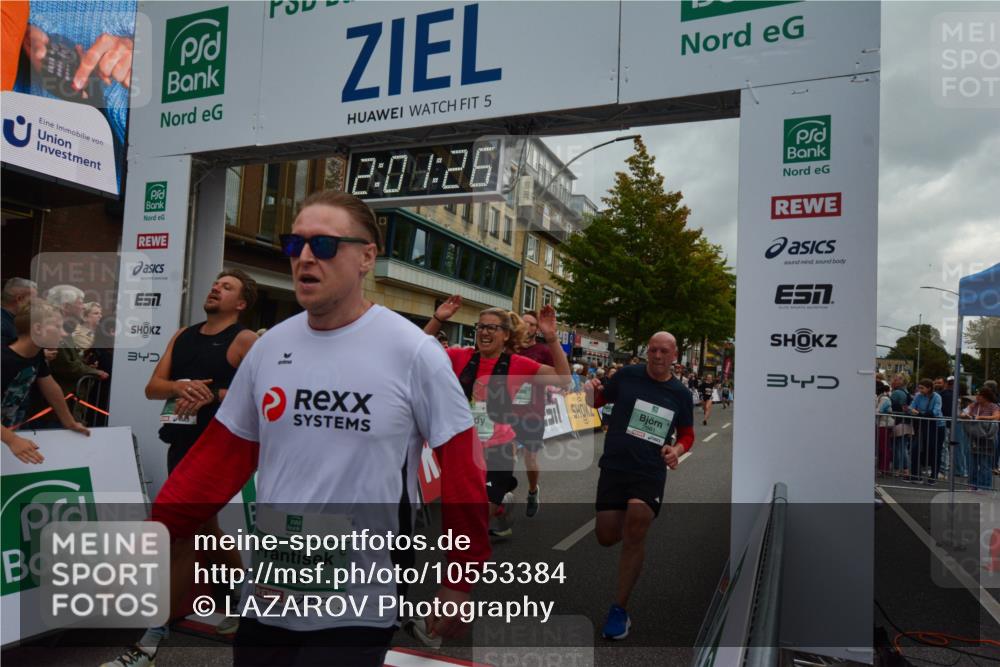 20.09.2026 - PSD Bank Halbmarathon LAZAROV Photography http://msf.ph/oto/10553384 20.09.2026 12:01:25 Ziel 1027, 1328, 1382, 1641, 1928, 1933, 1999, 2142, 2174, 2189, 2383, 2494, 2661, 2748, 3148, 3271, 3446, 3492, 4334 meine-sportfotos.de