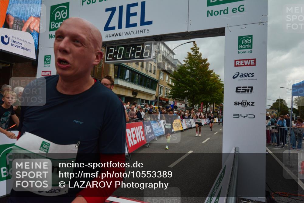 20.09.2026 - PSD Bank Halbmarathon LAZAROV Photography http://msf.ph/oto/10553389 20.09.2026 12:01:26 Ziel 1027, 1142, 1328, 1382, 1393, 1641, 1928, 1933, 1999, 2142, 2174, 2189, 2383, 2494, 2661, 2748, 3148, 3271, 3446, 3492, 4334 meine-sportfotos.de