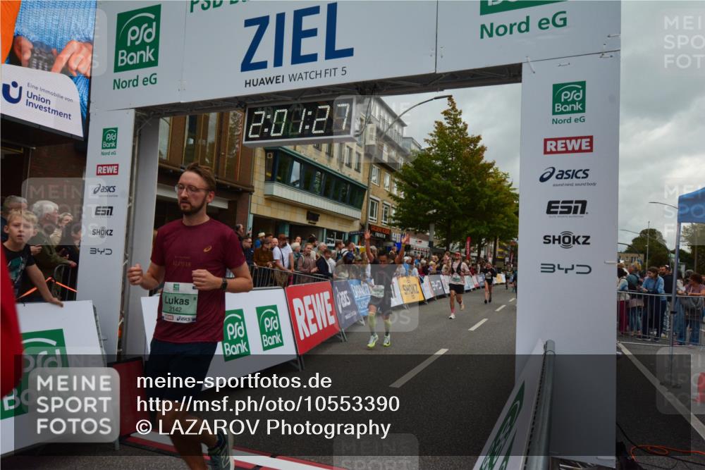 20.09.2026 - PSD Bank Halbmarathon LAZAROV Photography http://msf.ph/oto/10553390 20.09.2026 12:01:26 Ziel 1027, 1142, 1328, 1382, 1393, 1641, 1928, 1933, 1999, 2142, 2174, 2189, 2383, 2494, 2661, 2748, 3148, 3271, 3446, 3492, 4334 meine-sportfotos.de