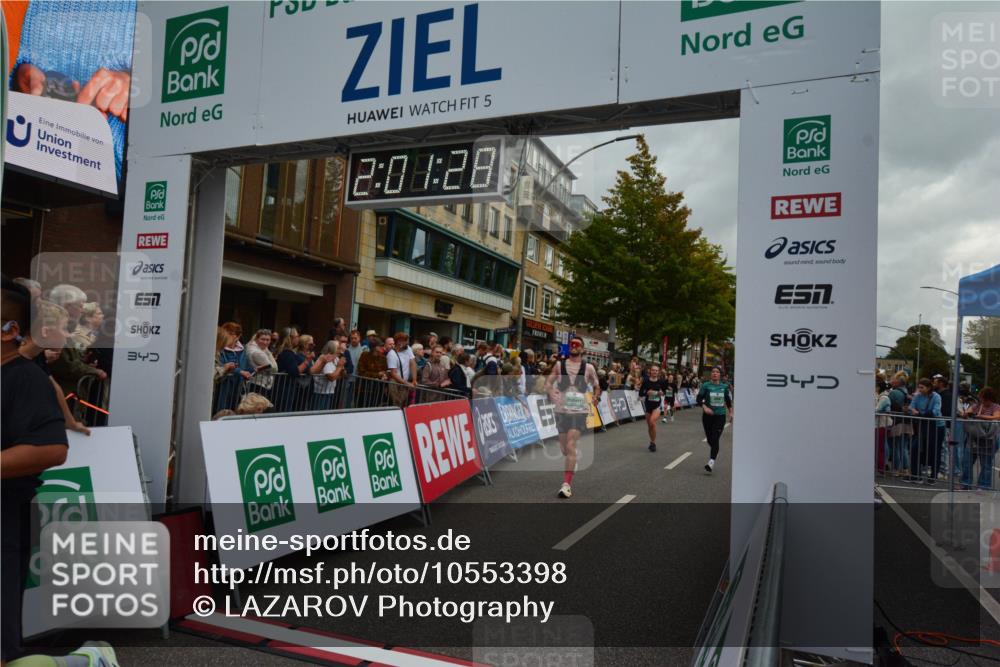 20.09.2026 - PSD Bank Halbmarathon LAZAROV Photography http://msf.ph/oto/10553398 20.09.2026 12:01:28 Ziel 1027, 1142, 1328, 1382, 1393, 1641, 1928, 1933, 1999, 2142, 2174, 2189, 2383, 2397, 2494, 2661, 2748, 3148, 3271, 3446, 3492, 4334 meine-sportfotos.de