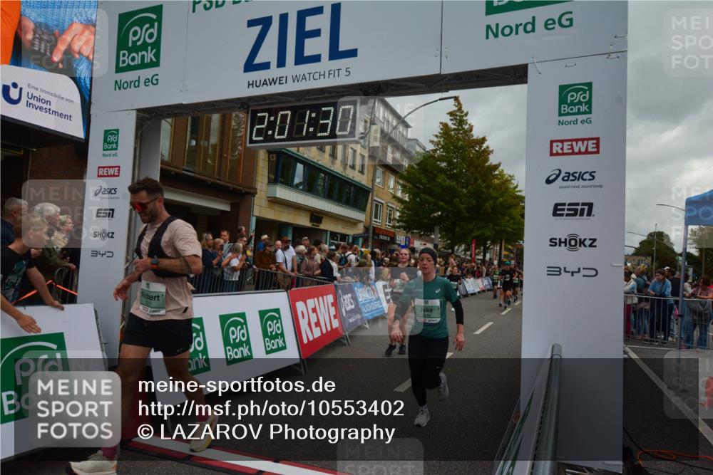 20.09.2026 - PSD Bank Halbmarathon LAZAROV Photography http://msf.ph/oto/10553402 20.09.2026 12:01:30 Ziel 1142, 1227, 1328, 1382, 1393, 1933, 1999, 2142, 2174, 2189, 2383, 2397, 2494, 2661, 2748, 3148, 3271, 3399, 3446, 3492, 4334, 4707 meine-sportfotos.de