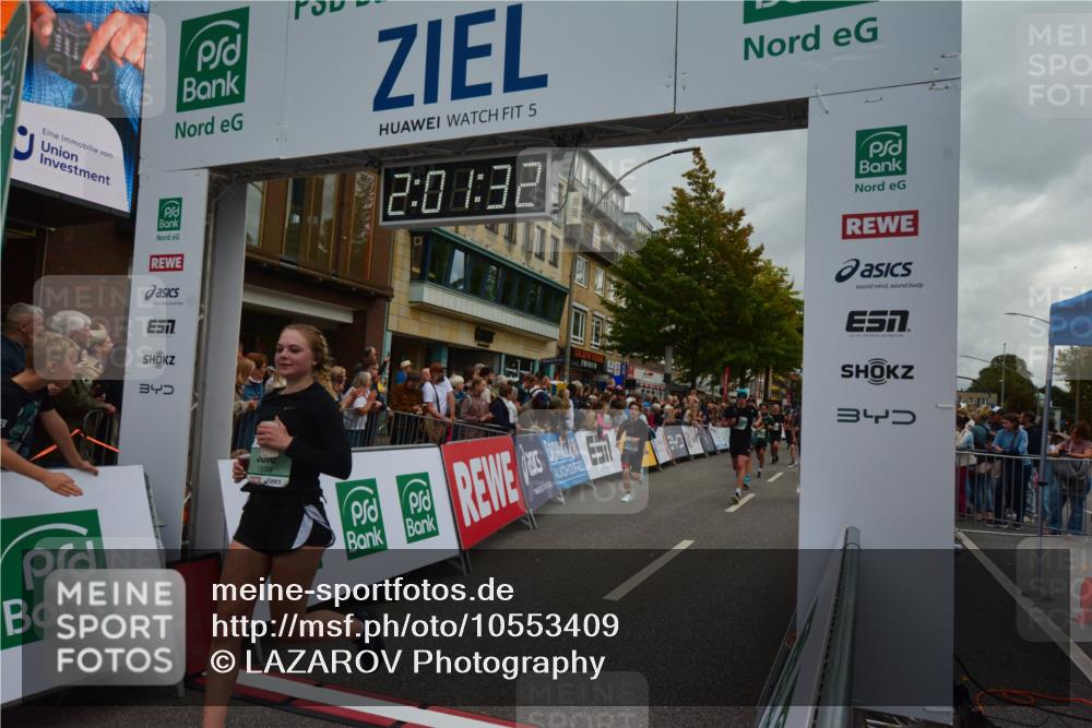 20.09.2026 - PSD Bank Halbmarathon LAZAROV Photography http://msf.ph/oto/10553409 20.09.2026 12:01:31 Ziel 1142, 1227, 1328, 1382, 1393, 1933, 1999, 2142, 2169, 2174, 2189, 2383, 2397, 2494, 2661, 2748, 3148, 3161, 3271, 3399, 3446, 3492, 4334, 4707 meine-sportfotos.de
