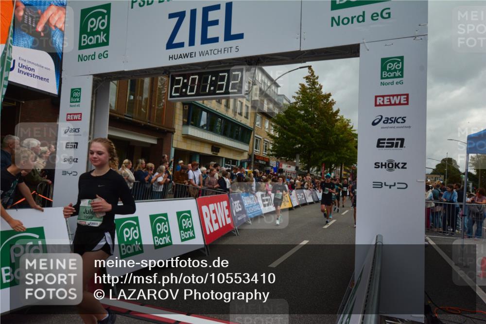 20.09.2026 - PSD Bank Halbmarathon LAZAROV Photography http://msf.ph/oto/10553410 20.09.2026 12:01:31 Ziel 1142, 1227, 1328, 1382, 1393, 1933, 1999, 2142, 2169, 2174, 2189, 2383, 2397, 2494, 2661, 2748, 3148, 3161, 3271, 3399, 3446, 3492, 4334, 4707 meine-sportfotos.de