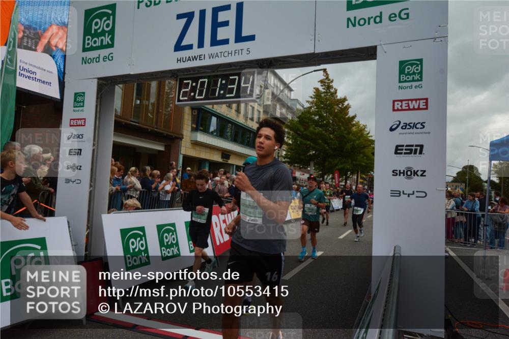 20.09.2026 - PSD Bank Halbmarathon LAZAROV Photography http://msf.ph/oto/10553415 20.09.2026 12:01:34 Ziel 1142, 1227, 1328, 1382, 1393, 1689, 1933, 1999, 2169, 2189, 2383, 2397, 3148, 3161, 3271, 3399, 3446, 3492, 3862, 4707 meine-sportfotos.de