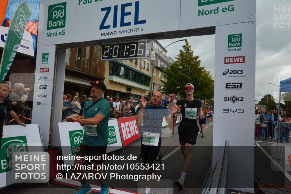 20.09.2026 - PSD Bank Halbmarathon LAZAROV Photography http://msf.ph/oto/10553421 20.09.2026 12:01:35 Ziel 1142, 1227, 1257, 1328, 1382, 1393, 1689, 1933, 1999, 2169, 2189, 2383, 2397, 3148, 3161, 3218, 3271, 3399, 3446, 3492, 3862, 4707 meine-sportfotos.de