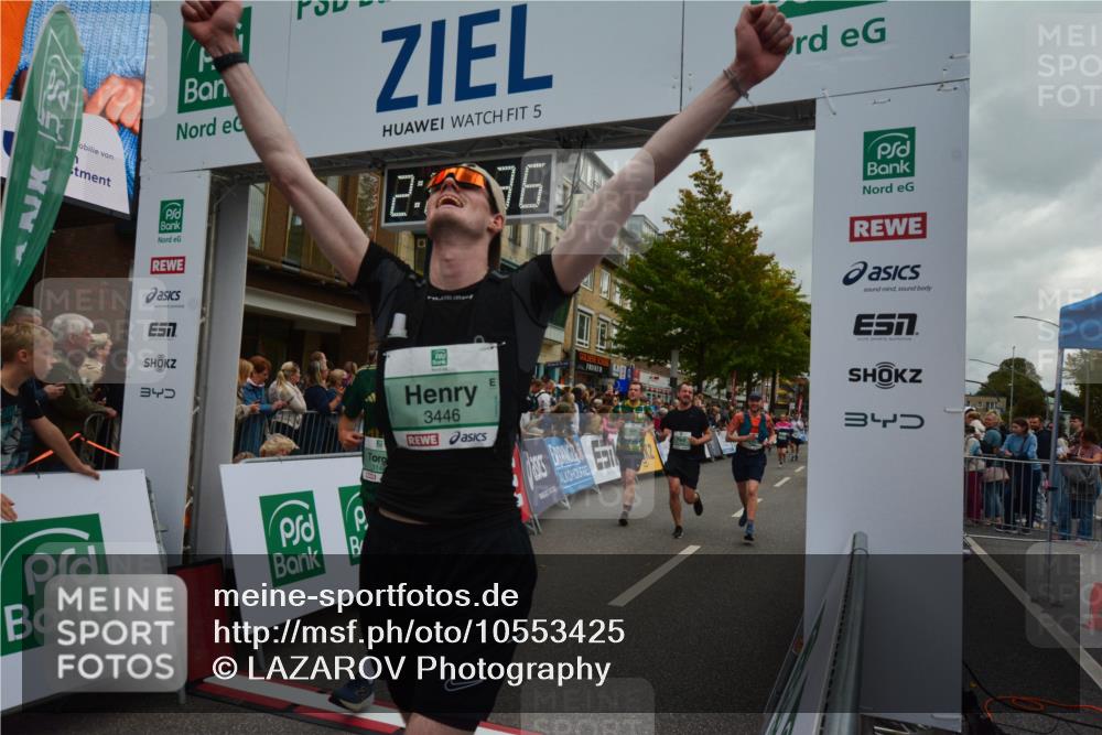 20.09.2026 - PSD Bank Halbmarathon LAZAROV Photography http://msf.ph/oto/10553425 20.09.2026 12:01:36 Ziel 1142, 1227, 1257, 1328, 1382, 1393, 1689, 1933, 1999, 2169, 2189, 2383, 2397, 3148, 3161, 3218, 3399, 3446, 3492, 3862, 4707 meine-sportfotos.de
