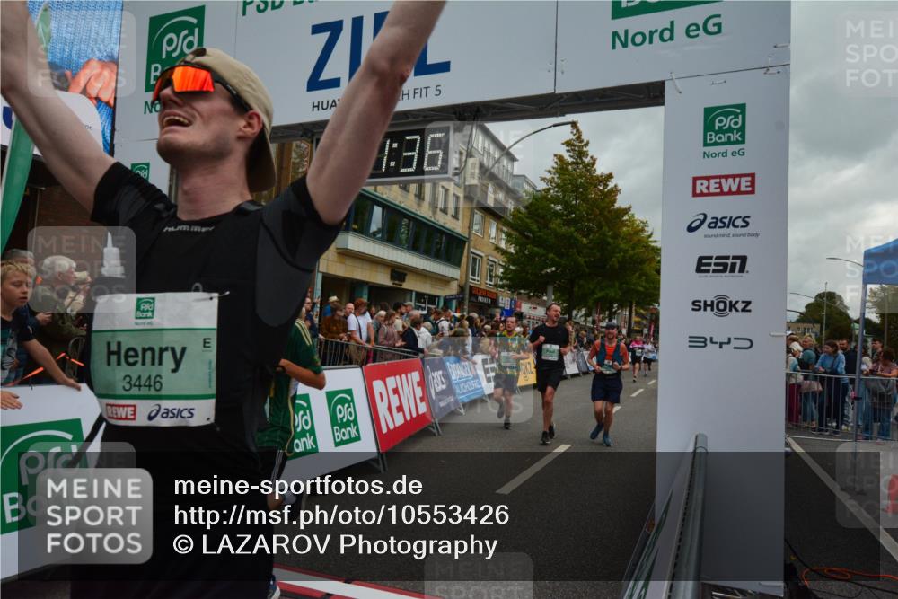20.09.2026 - PSD Bank Halbmarathon LAZAROV Photography http://msf.ph/oto/10553426 20.09.2026 12:01:36 Ziel 1142, 1227, 1257, 1328, 1382, 1393, 1689, 1933, 1999, 2169, 2189, 2383, 2397, 3148, 3161, 3218, 3399, 3446, 3492, 3862, 4707 meine-sportfotos.de