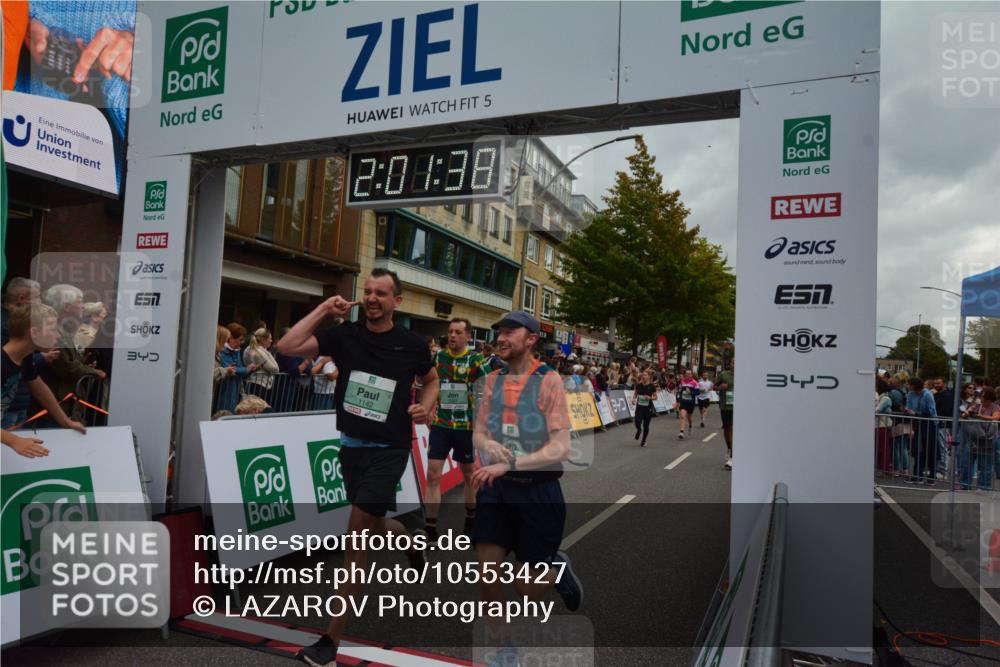 20.09.2026 - PSD Bank Halbmarathon LAZAROV Photography http://msf.ph/oto/10553427 20.09.2026 12:01:38 Ziel 1142, 1153, 1227, 1257, 1328, 1382, 1393, 1689, 1933, 2169, 2189, 2383, 2397, 3148, 3161, 3218, 3399, 3446, 3862, 4707 meine-sportfotos.de