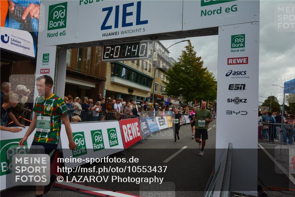20.09.2026 - PSD Bank Halbmarathon LAZAROV Photography http://msf.ph/oto/10553437 20.09.2026 12:01:39 Ziel 1142, 1153, 1227, 1257, 1328, 1382, 1393, 1689, 1933, 2169, 2189, 2383, 2397, 3148, 3161, 3218, 3399, 3446, 3862, 4089, 4707 meine-sportfotos.de