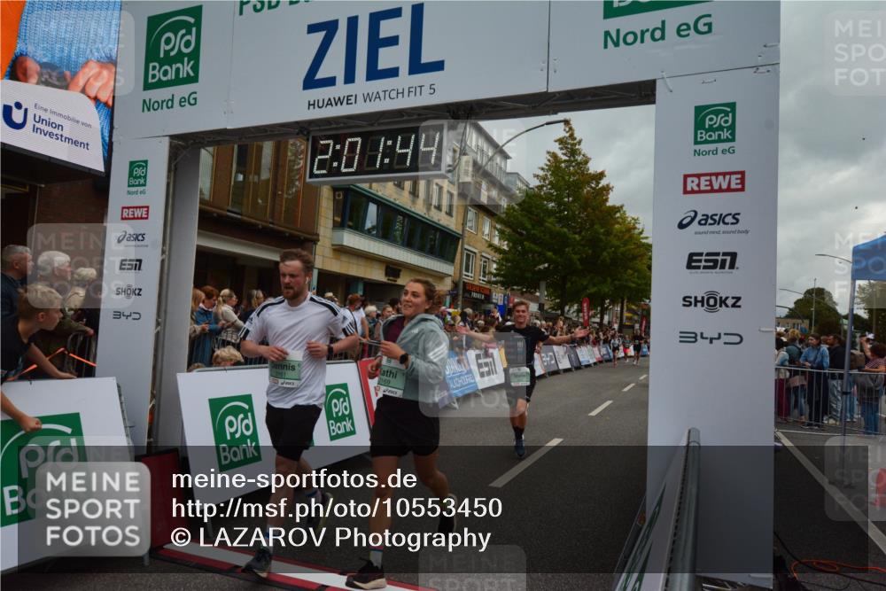 20.09.2026 - PSD Bank Halbmarathon LAZAROV Photography http://msf.ph/oto/10553450 20.09.2026 12:01:43 Ziel 1142, 1153, 1227, 1257, 1393, 1607, 1689, 2169, 2397, 2806, 3161, 3218, 3302, 3399, 3862, 4089, 4549, 4707 meine-sportfotos.de