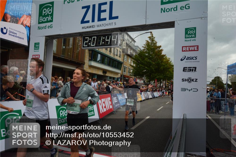 20.09.2026 - PSD Bank Halbmarathon LAZAROV Photography http://msf.ph/oto/10553452 20.09.2026 12:01:44 Ziel 1142, 1153, 1227, 1257, 1393, 1607, 1689, 2169, 2397, 2806, 3161, 3218, 3302, 3399, 3862, 4089, 4549, 4707 meine-sportfotos.de
