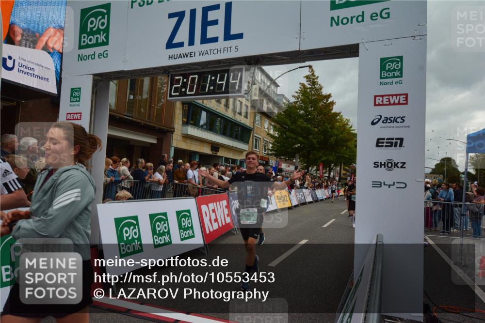 20.09.2026 - PSD Bank Halbmarathon LAZAROV Photography http://msf.ph/oto/10553453 20.09.2026 12:01:44 Ziel 1142, 1153, 1227, 1257, 1393, 1607, 1689, 2169, 2397, 2806, 3161, 3218, 3302, 3399, 3862, 4089, 4549, 4707 meine-sportfotos.de