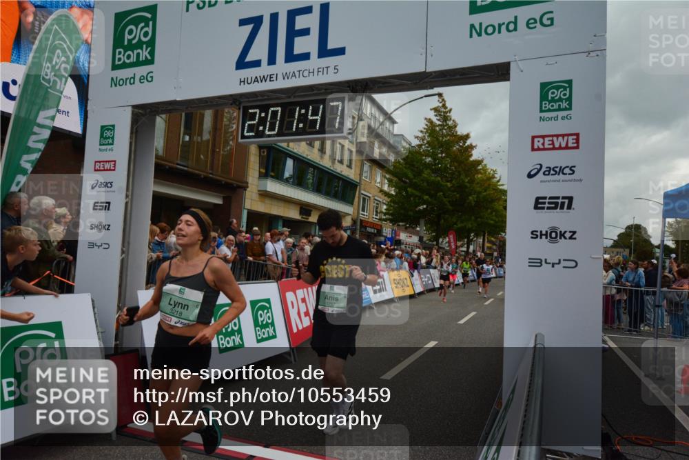 20.09.2026 - PSD Bank Halbmarathon LAZAROV Photography http://msf.ph/oto/10553459 20.09.2026 12:01:46 Ziel 1153, 1227, 1257, 1607, 1689, 2169, 2806, 3161, 3218, 3302, 3399, 3485, 3862, 4089, 4549, 4646, 4707 meine-sportfotos.de