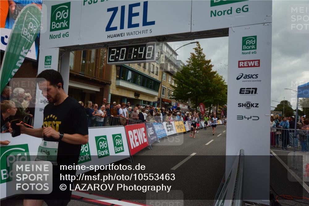 20.09.2026 - PSD Bank Halbmarathon LAZAROV Photography http://msf.ph/oto/10553463 20.09.2026 12:01:47 Ziel 1153, 1227, 1257, 1607, 1689, 2169, 2806, 2995, 3161, 3218, 3302, 3399, 3485, 3862, 4089, 4549, 4646, 4707 meine-sportfotos.de