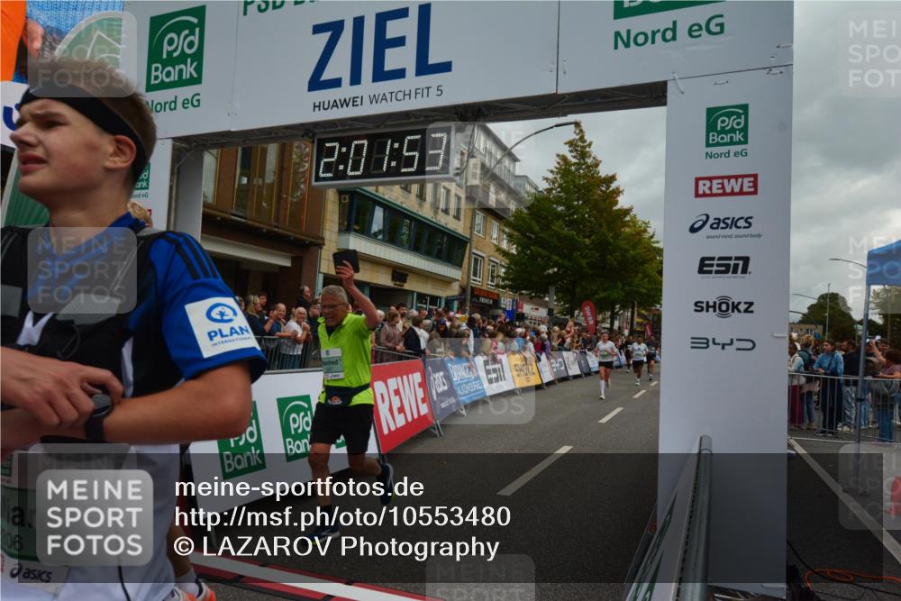 20.09.2026 - PSD Bank Halbmarathon LAZAROV Photography http://msf.ph/oto/10553480 20.09.2026 12:01:53 Ziel 1153, 1257, 1607, 2806, 2881, 2995, 3007, 3135, 3218, 3302, 3485, 4089, 4167, 4549, 4646 meine-sportfotos.de