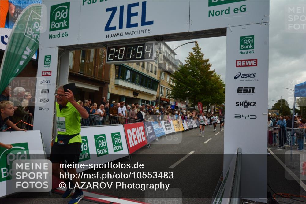 20.09.2026 - PSD Bank Halbmarathon LAZAROV Photography http://msf.ph/oto/10553483 20.09.2026 12:01:53 Ziel 1153, 1257, 1607, 2806, 2881, 2995, 3007, 3135, 3218, 3302, 3485, 4089, 4167, 4549, 4646 meine-sportfotos.de